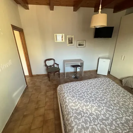 Nonna Laura Hotel *